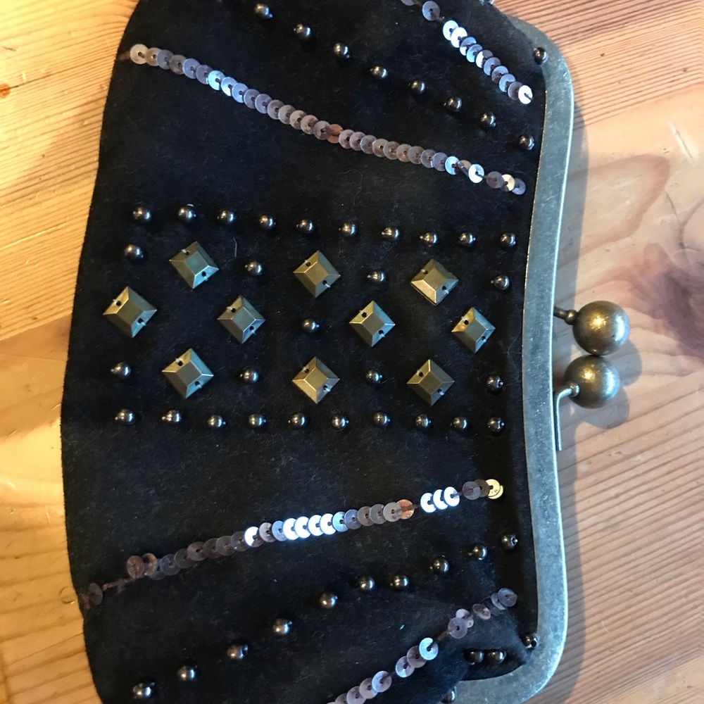 Beautiful Small Handbag - Picture 2 of 3